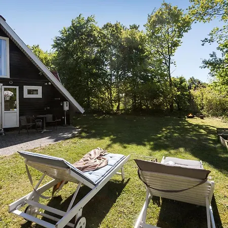 3 Bedroom Beautiful In * Glesborg
