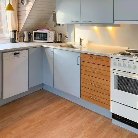3 Bedroom Beautiful In Glesborg