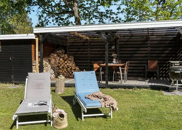 Hébergement de vacances 3 Bedroom Beautiful In *