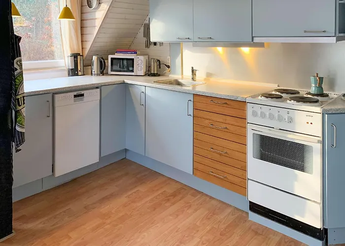 3 Bedroom Beautiful In Glesborg